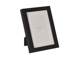 Ξύλινη Κορνίζα Παραλληλόγραμμη με Μαύρο πλαίσιο 17x22 cm, για φωτογραφίες 10x15 cm Photoframe