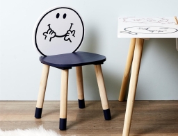 Παιδική Καρέκλα Μικροί Κύριοι Μικρές Κυρίες με διαστάσεις 28x28x52cm