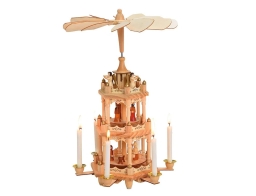 Ξύλινη Χριστουγεννιάτικη Πυραμίδα με 3 επίπεδα και υποδοχές για κεριά και διαστάσεις 16x16x38cm