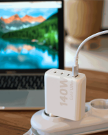 MOB XTORM ESSENTIAL WALL CHARGER 140W GaN-Ultra (XEC140)