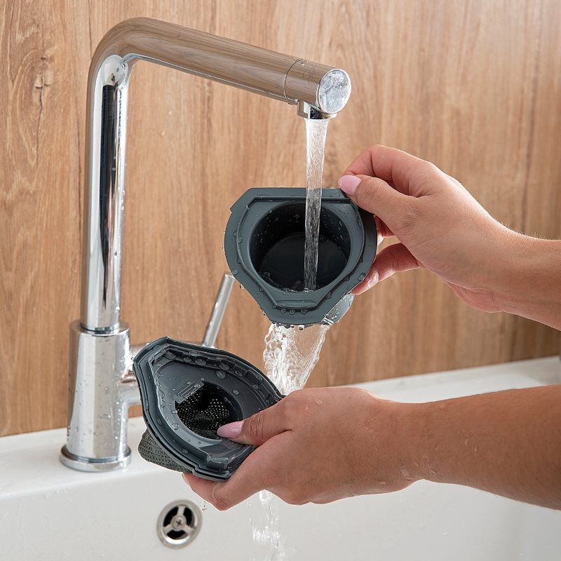 Περιέχει αποσπώμενο πλενόμενο φίλτρο