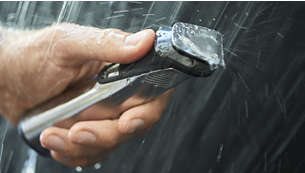 Αδιάβροχη για άνετη χρήση στο ντους και εύκολο καθαρισμό