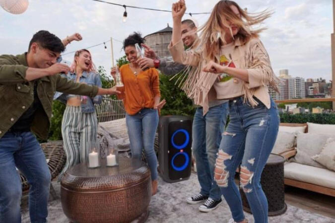 Διασκέδαση μέχρι το πρωί