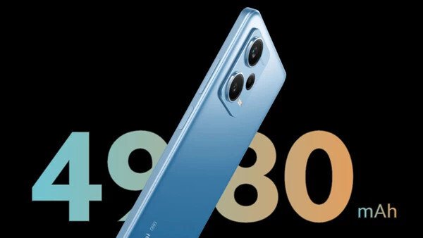 Σχεδίαση & τεράστια μπαταρία