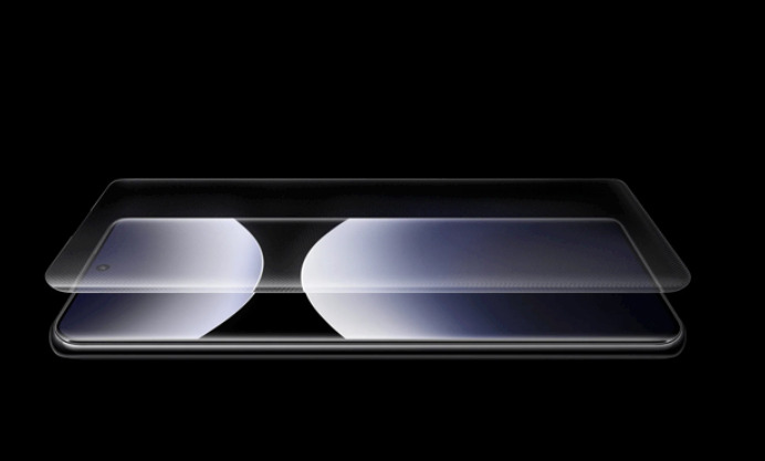 Κρυστάλλινη οθόνη AMOLED