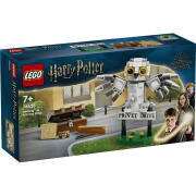 LEGO® Hedwig™ At 4 Privet Drive (76425)