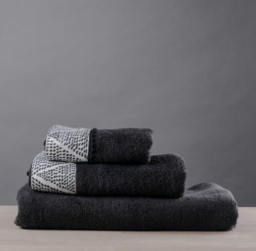 White Fabric Πετσέτα Trifina Μαύρη Χειρός