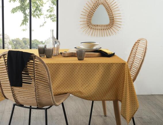 Τραπεζομάντηλο Αλέκιαστο Paty Atmosphera με διαστάσεις 240x140cm