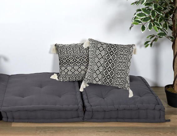 Home Deco Factory Διακοσμητικό Μαξιλάρι Tribal  με κρόσσια και διαστάσεις 40x40cm