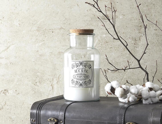 Home Deco Factory Αρωματικό κερί Apothecary  με διάρκεια καύσης 110 ώρες, άρωμα Musc Blanc και διαστάσεις 14x25.5cm