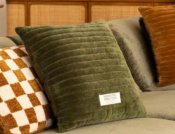 Atmosphera  Διακοσμητικό Μαξιλάρι Family corner με διαστάσεις 45x45cm - Κhaki green