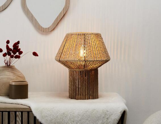 Home Deco Factory  Επιτραπέζιο φωτιστικό με λαμπτήρα E27 και διαστάσεις 26.5x26.5x33cm