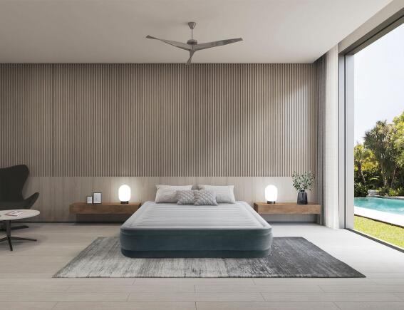 Διπλό Φουσκωτό Στρώμα Intex με ενσωματωμένη ηλεκτρική αντλία και διαστάσεις 203x152x33cm