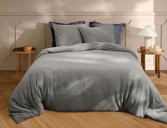 Douceur d'intérieur  Σετ Υπέρδιπλη Παπλωματοθήκη & 2 Μαξιλαροθήκες Helena από πολυεστέρα, με διαστάσεις 220x240cm - Anthracite