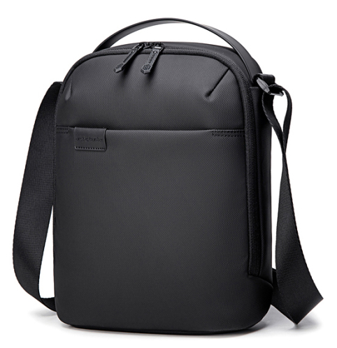 ARCTIC HUNTER τσάντα ώμου K00579 με θήκη tablet 6L μαύρη